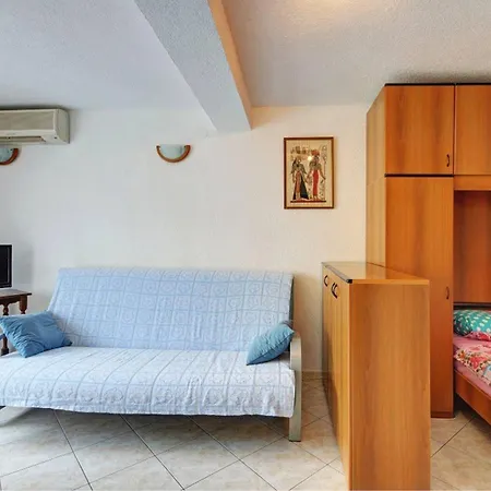 Apartmán With Parking Space - 27680